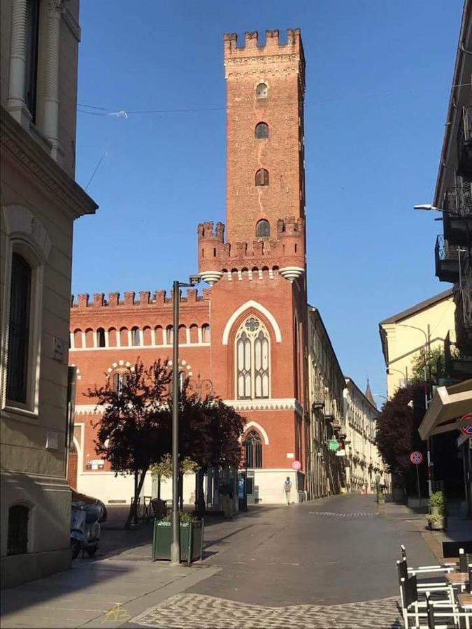 阿斯蒂Location Turistic Monolocale Nel Parco Del Santuario公寓 外观 照片