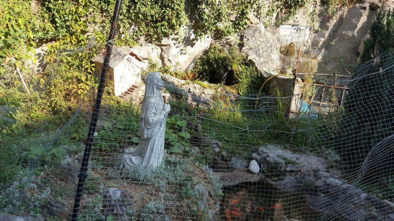 阿斯蒂Location Turistic Monolocale Nel Parco Del Santuario公寓 外观 照片